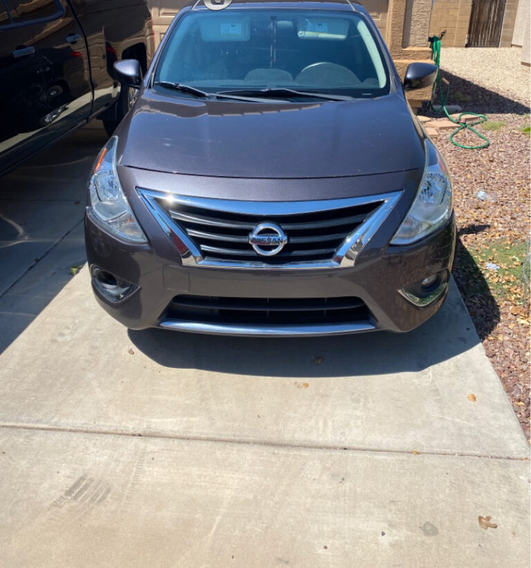 Nissan Versa 2015